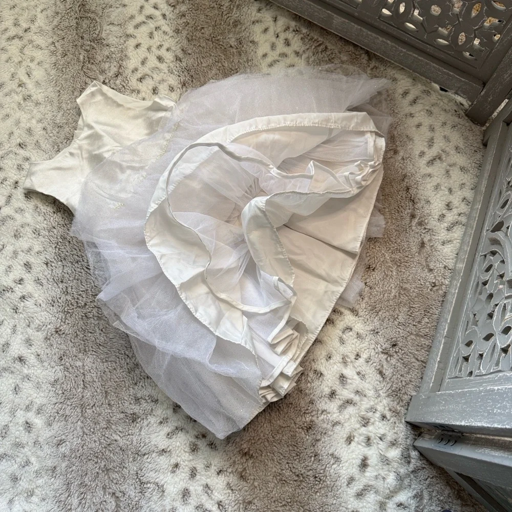 Pippa & Julie cream satin dress baby girls 18 months sparkly gold tulle skirt